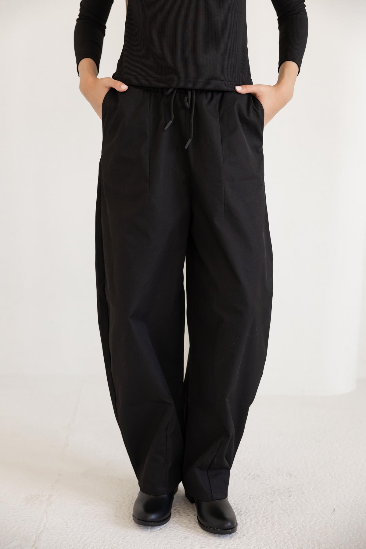 The Everyday Pants — Black