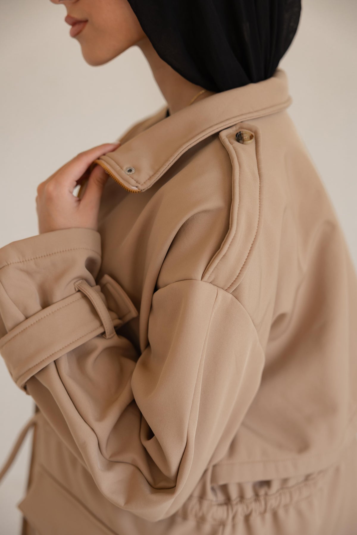 The Cape Jacket — Beige